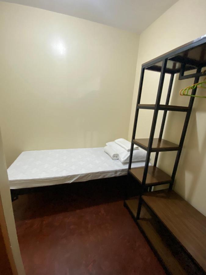 Achievers Dormitory Cebu Exterior photo